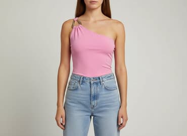 bluzka damska na jedno ramię: T-shirt damski, rozmiar S — 1