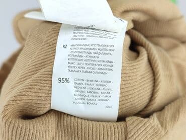 c and a sweter: Футболка жіноча, M на lalafo.pl — 5 c and a sweter: Футболка жіноча, M — 5