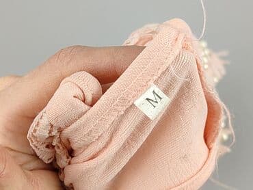 Women: Women`s top, M — 7