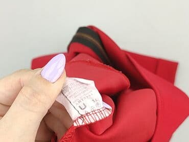 czerwona bluzki damskie: Bluzka damska, rozmiar M — 4