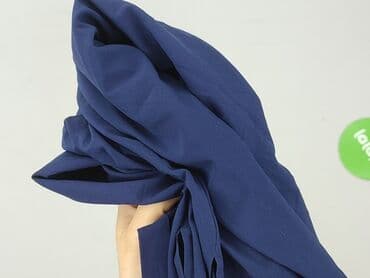 Ubrania damskie: Bluzka damska, M — 5