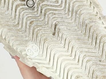 buty do biegania szerokie w palcach: Кросівки жіночі, розмір 39 — 4