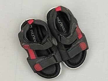 sandały zakryte pięty i palce: Sandałki 21, Używany — 1