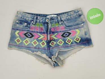 krótkie spodenki i nogi z cellulitem: Szorty damskie, XL — 2