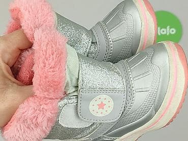 mnml spodnie: Buciki niemowlęce, 21, stan - Bardzo dobry — 6