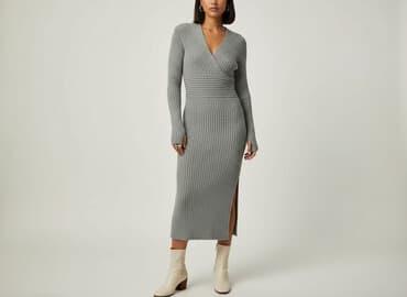 długi sweter z golfem sukienka: Women`s dress, size S — 1