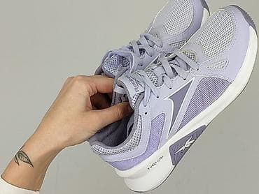 jordan 4 klapki: Reebok, Sneakersy damskie, rozmiar 38.5 — 6