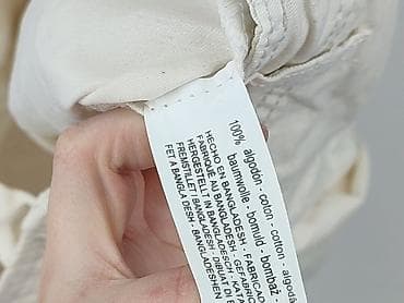 eobuwie fb: Bershka, Szorty damskie, rozmiar M — 7