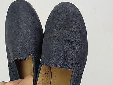 sprzedam buty: Półbuty damskie, rozmiar 39 — 7