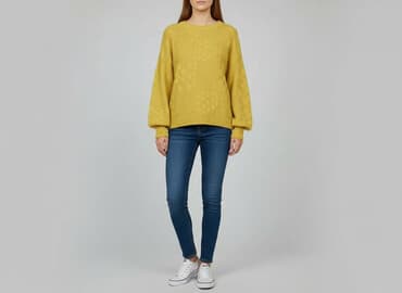 swetrem: Women`s sweater, size L — 1