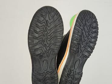 kozaki na grubej podeszwie ccc: Śniegowce, 30, stan - Bardzo dobry — 4