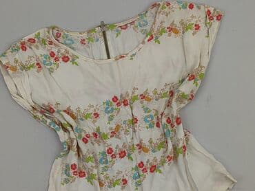 modne bluzki na wiosnę: Bluzka damska, rozmiar S — 2