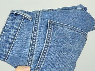 krótkie spodenki i nogi z cellulitem: FB Sister, Szorty damskie, M — 6