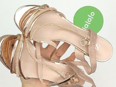 jakie buty do srebrnej sukienki: Sandały damskie, 37 — 7