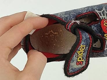 klapki chmurki: Kapcie Spiderman, 21, Używany — 6