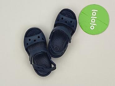 zara top basic: Sandałki Crocs, 15 i mniejsze, Używany — 2