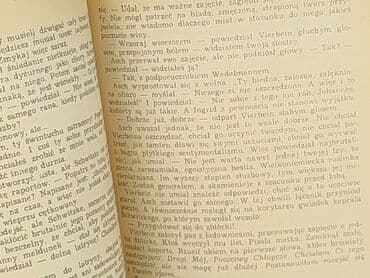 Książki: Książka, gatunek - Powieść, stan - Bardzo dobry — 3