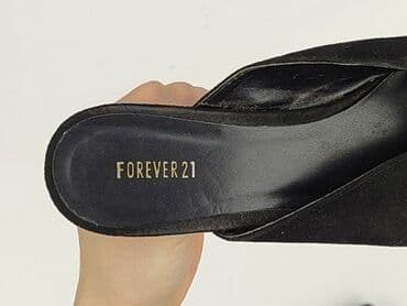 sandały i skarpetki: Forever 21, Klapki damskie, rozmiar 37 — 5