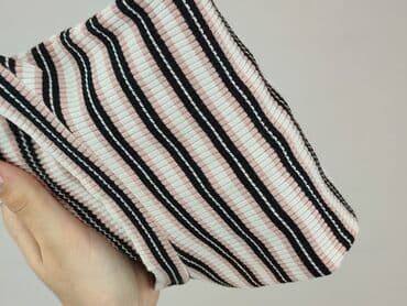 Жіночий одяг: H&M, Футболка жіноча, розмір S — 6