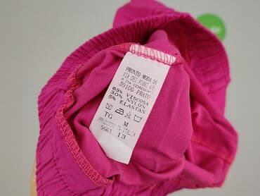 krótkie spodenki i nogi z cellulitem: Pronto Moda, Szorty damskie, rozmiar M — 4