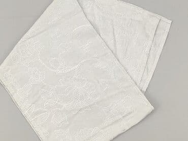 Obrus 168 x 34, kolor - Biały, stan - Bardzo dobry