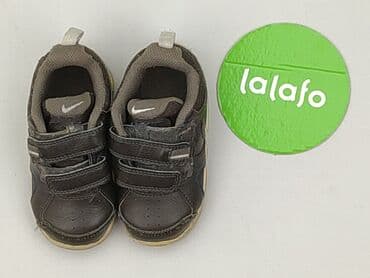 czapka hulk: Buty sportowe Nike, 22, Używany — 2