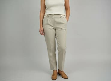 spodnie woskowane beż: Spodnie materiałowe damskie, rozmiar 3XL — 5