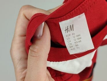 quechua kurtki: T-shirt, H&M, 12-18 months, condition - Very good — 5