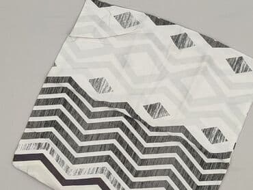 Pillowcases: PL - Pillowcase, 38 x 38, color - White, condition - Very good