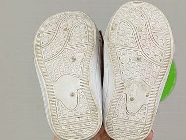 czerwone trampki deichmann: Buciki niemowlęce, 20, stan - Bardzo dobry — 4