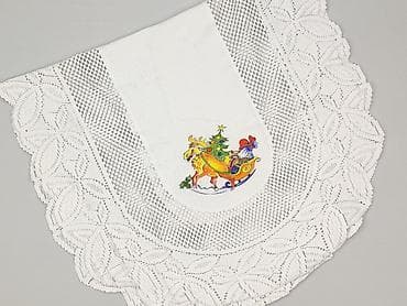 puchowa: Obrus 102 x 57, kolor - Biały, stan - Bardzo dobry — 1