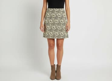 spódnice pióra: Women`s skirt, size M at lalafo.pl — 1 spódnice pióra: Women`s skirt, size M — 1