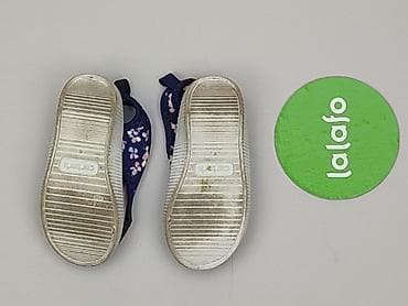 vinted spodnice: Sandałki 15 i mniejsze, Używany — 3