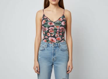 body z kwiatami 3d: Sinsay, Body damskie, rozmiar XS — 7