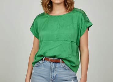 jaki krawat do zielonej sukienki: Bluzka damska, rozmiar One size — 7