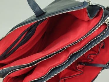 czapka z królikiem bugsem: Torebka, stan - Bardzo dobry — 4