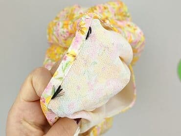 bluzka z baskinką biała: Women's blouse, size S — 4