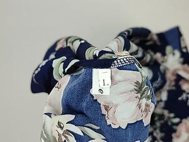 Women: Women`s dress, size L — 4