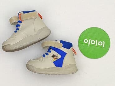klapki i skarpety moda: Кросівки 22, Б/в — 2