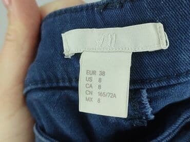 krótkie spodenki i nogi z cellulitem: Szorty damskie, M — 5