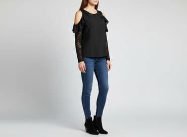 czarne bluzki w lodke: New Collection, Bluzka damska, rozmiar S — 1