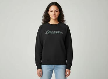 przekażę ubrania używane: United Colors of Benetton, Women`s sweatshirt, size S — 1