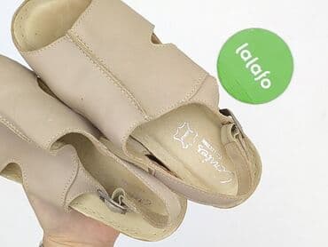 ccc kozaki beżowe: Sandały damskie, 36 — 7