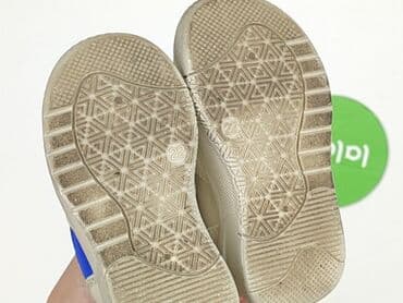 klapki i skarpety moda: Кросівки 22, Б/в — 4