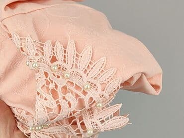 Women: Women`s top, M — 8