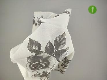 Inne artykuły dla domu: Zestaw 4 zasłony - Wzór: czarno‑szare róże i liście na białym tle — 4