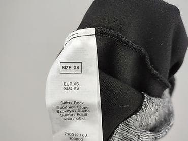 shoe: Women`s skirt, size XS — 4