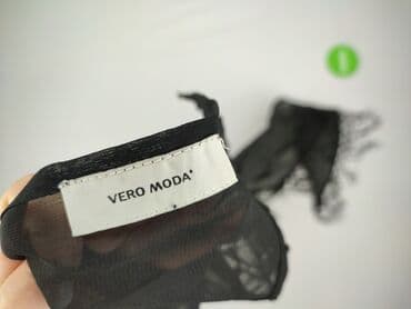 h: Scarf, Female, condition - Very good — 4