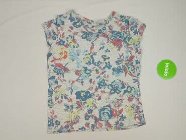 44 t shirts: Women`s T-shirt, size L — 2