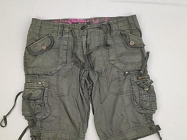 crocs: Shorts for women, size L — 1